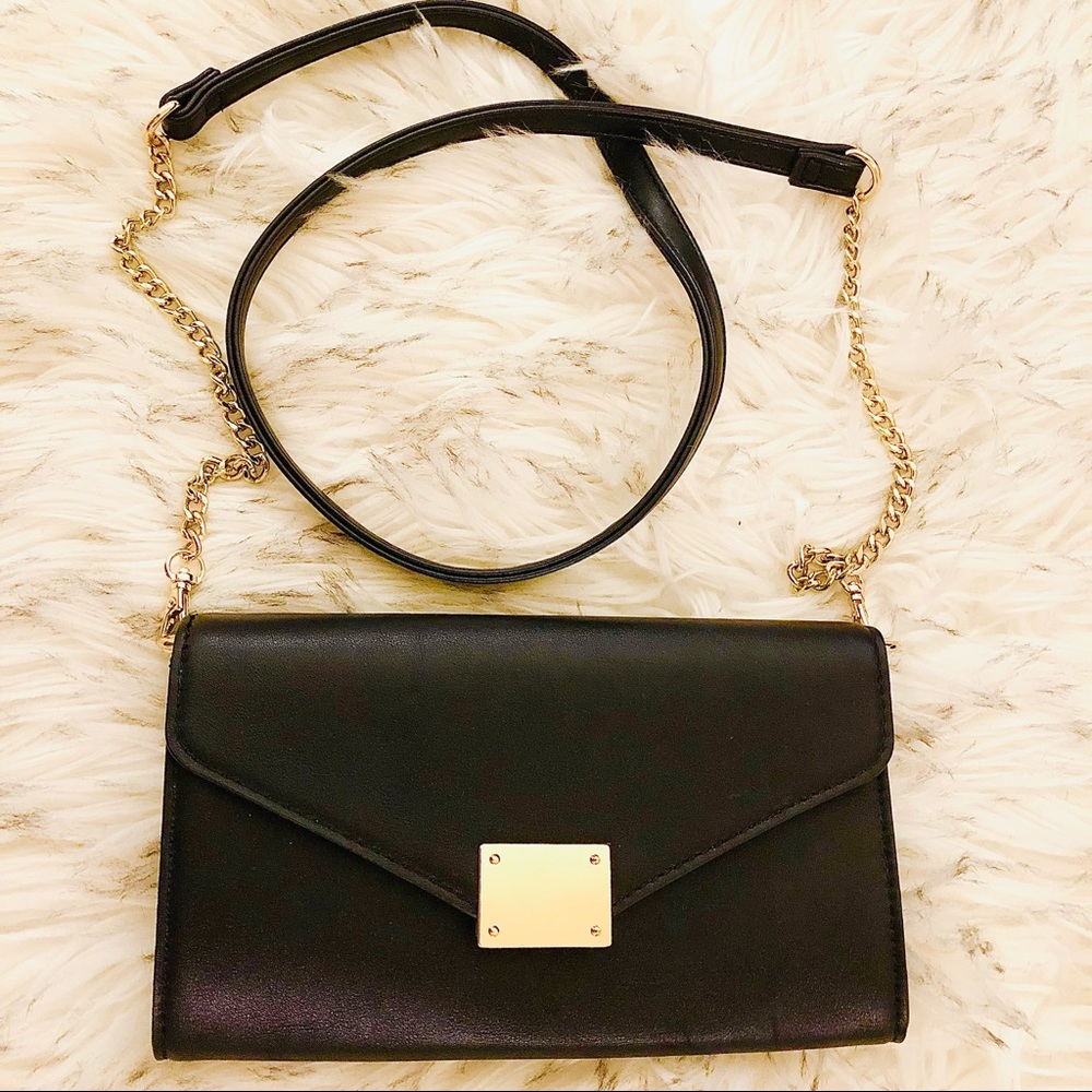 Express crossbody bag